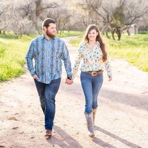 Women’s vintage wrangler Pearl snap button up